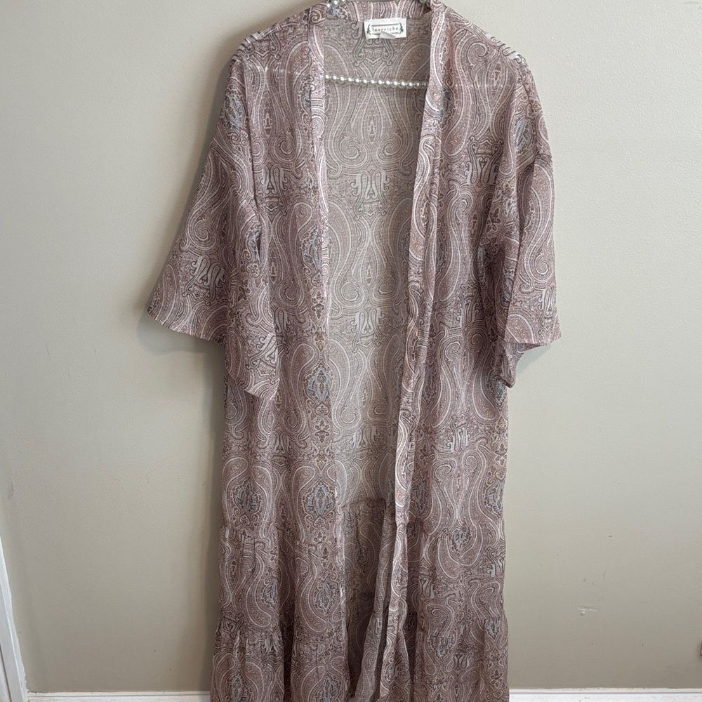 Loveriche Paisley Sheer Kimono size medium